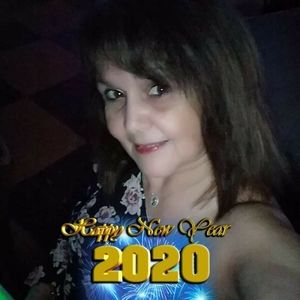 Meet your Posher, Adela